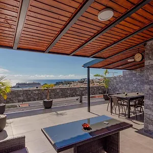 Apartment Flowers Island House 2, Funchal (Madeira)